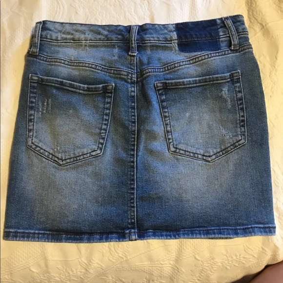 Denim skirt - Picture 2 of 3